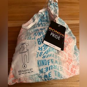 Bonds PJ set BNWT pride print